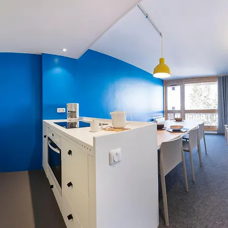 Calme, Renove, Balcon, Pres Commerces Et Ski, 7-8 Pers, Parking Inclus. Wifi Gratuit. - Fr-1-346-312 *